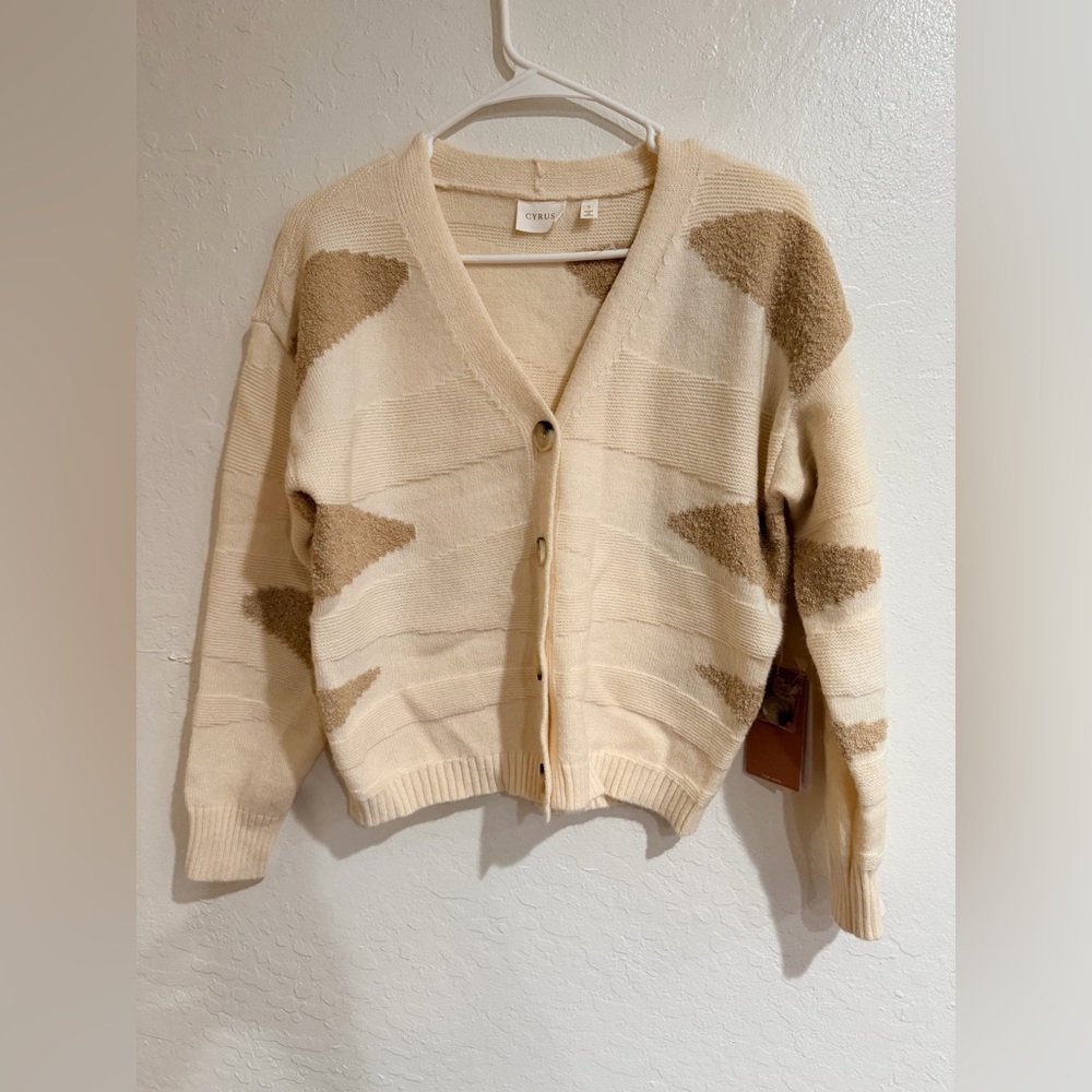 Cyrus Button Front Cream and Camel Cardigan Sweater size S - Picture 3 of 12